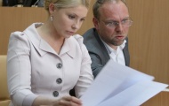 Защитники Тимошенко обжаловали решение суда, касающееся ограничения времени на ознакомление с делом экс-премьера по ЕЭСУ