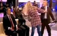 Активистка FEMEN подралась с Колесниченко в прямом эфире