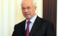 По словам Азарова, Украина достигла стабильности, и украинцы должны почувствовать  «покращення»