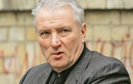 Брат Ющенко уличен в подкупе избирателей