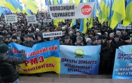 За какую «стабильность» харьковчане выходят на провластные митинги?