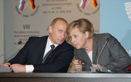 Меркель дала России выбор: создание контактной группы или санкции