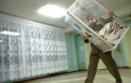 ЕС расширяет санкции против России в ответ на «референдум»