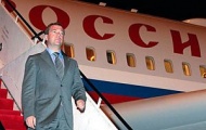 В Донецке к приезду президента России Дмитрия Медведева позеленели деревья