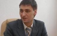 Депутат Роман Ландик договорился с избитой им девушкой