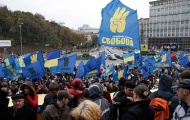 Олег Тягнибок и его команда теряют популярность в западной Украине