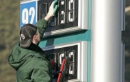 В следующем году цена на бензин в Украине достигнет 14 гривен 