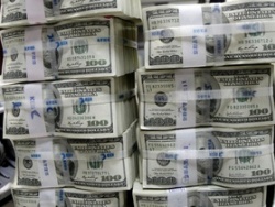 Украинские хакеры похитили с банковских счетов более 72-х миллионов долларов.