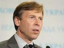 В БЮТ предположили, что Янукович смотрит видео из камеры Тимошенко В БЮТ предположили, что Янукович смотрит видео из камеры Тимошенко