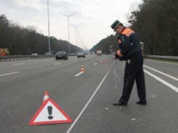 В Житомире судья врезался в авто зам. начальника УБОП. Последний скончался на месте ДТП. В Житомире судья врезался в авто зам. начальника УБОП. Последний скончался на месте ДТП