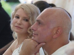 Юлия Тимошенко одобрила переезд мужа в Чехию