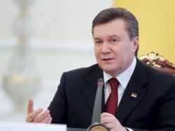 Виктор Янукович отрицает установление российской модели власти Виктор Янукович отрицает установление российской модели власти