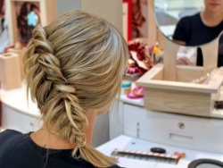 Какой прическе отдать предпочтение весной 2012?