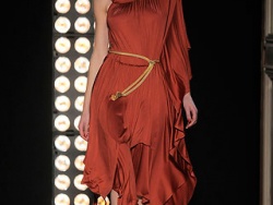 София Кокосалаки "Игра в классику"