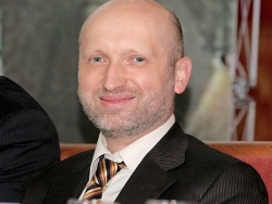 Тимошенко формирует предвыборный список "Батьківщини" Тимошенко формирует предвыборный список "Батьківщини"