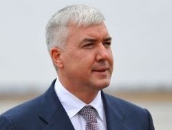 Янукович назначил нового министра обороны Янукович назначил нового министра обороны