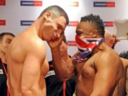 Чисора дал пощечину Кличко - видео с церемонии взвешивания 17.02.2012