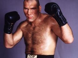 Николай Валуев отказался драться с Виталием Кличко