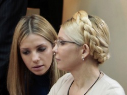 Евгения Тимошенко считает невозможным заключение договоренностей между ее матерью и Виктором Януковичем Евгения Тимошенко считает невозможным заключение договоренностей между ее матерью и Виктором Януковичем