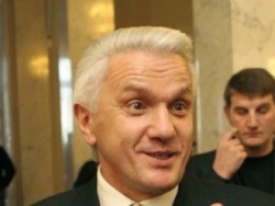 Литвин: В первую очередь следует ввести налог на богатых, а уже позже – на бездетных