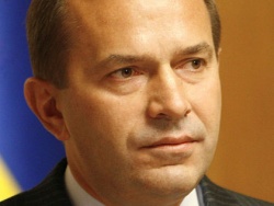 Украина в 2 раза сократит импорт российского газа Украина в 2 раза сократит импорт российского газа