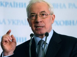 Николай Азаров недоволен зарплатами украинцев Николай Азаров недоволен зарплатами украинцев