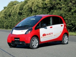 Mitsubishi i-MiEV - заряд эмоциональности Mitsubishi i-MiEV - заряд эмоциональности