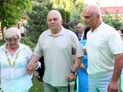 Тимошенко просит прокуратуру отпустить ее повидаться со свекровью