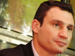 Виталий Кличко рассказал почему Черновецкий подал в отставку Виталий Кличко рассказал почему Черновецкий подал в отставку