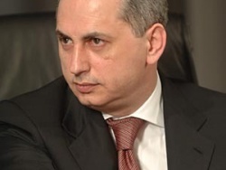 Колесников намерен в суде оспаривать обвинения оппозиции в коррупции во время подготовки Евро-2012 Колесников намерен в суде оспаривать обвинения оппозиции в коррупции во время подготовки Евро-2012