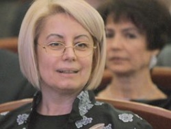Анна Герман ратует за сокращение депутатского корпуса
