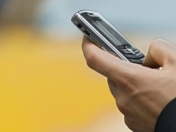 Украинцев обяжут предъявлять паспорта при покупке SIM-карт Украинцев обяжут предъявлять паспорта при покупке SIM-карт