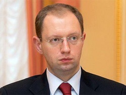 Яценюк выступает за амнистию Луценко и Тимошенко Яценюк выступает за амнистию Луценко и Тимошенко