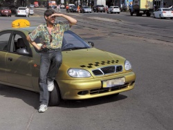 Таксисты-нелегалы останутся без своих автомобилей Таксисты-нелегалы останутся без своих автомобилей