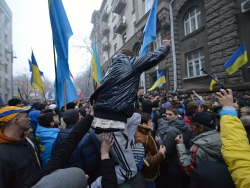 Украина: или стабильный рост, или другой Майдан Украина: или стабильный рост, или другой Майдан
