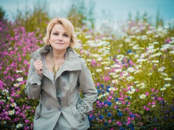 Мария Бурмака: «25 лет я выхожу на сцену, и все это время мне есть, что сказать!»