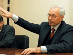 Николай Азаров: Украине не нужно столько граждан с высшим образованием Николай Азаров: Украине не нужно столько граждан с высшим образованием