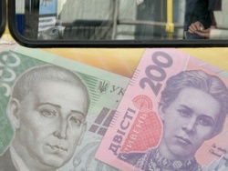 28 процентов украинцев не доверяют гривне
