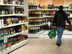 Украинцы в год в среднем выпивают ведро чистого спирта