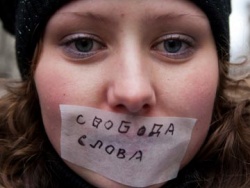 Опрос: свобода слова в Украине начала сворачиваться Опрос: свобода слова в Украине начала сворачиваться