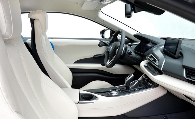 BMW i8 2015 года 5