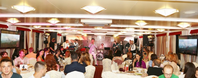 img_1859_1024x407.jpg