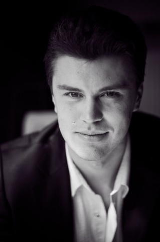 zhenya_hmara.jpg